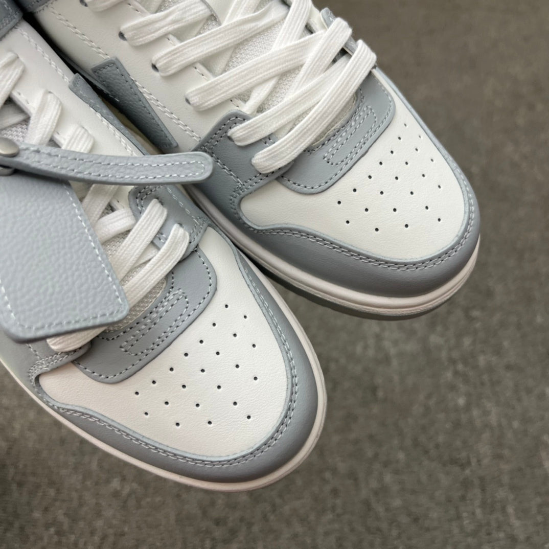OFF-WHITE Out of Office