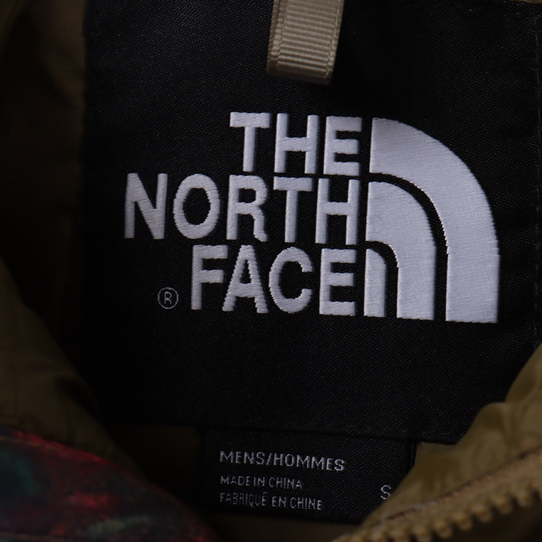 Chaqueta TNF 1996 Diseño