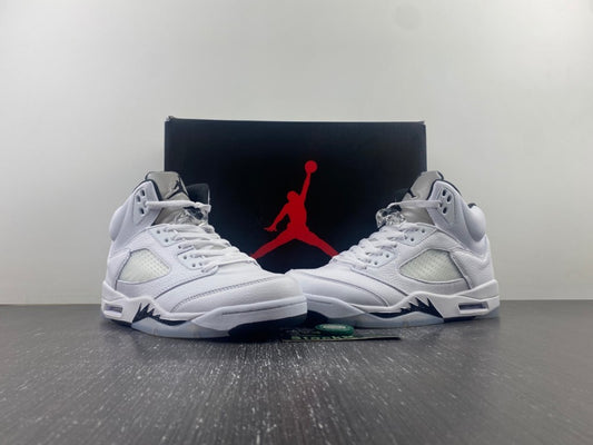 Air Jordan Retro 5