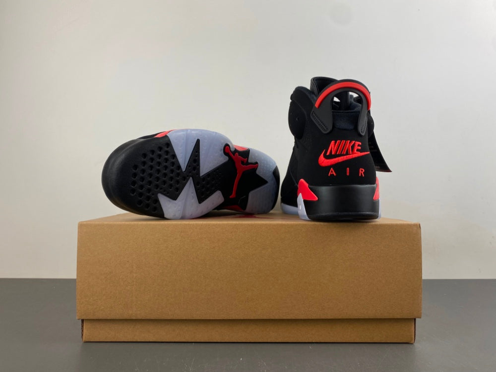 Air Jordan Retro 6 "Reverse Infrared"