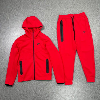 Conjunto Nike Tech - Colores