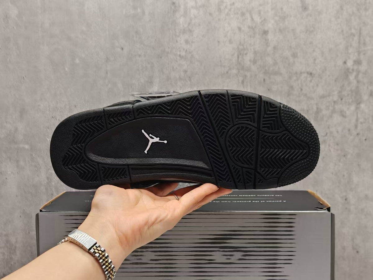 Nike Air Jordan Retro 4