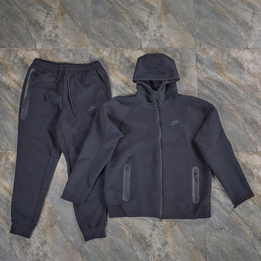 Conjunto Nike Tech - Colores