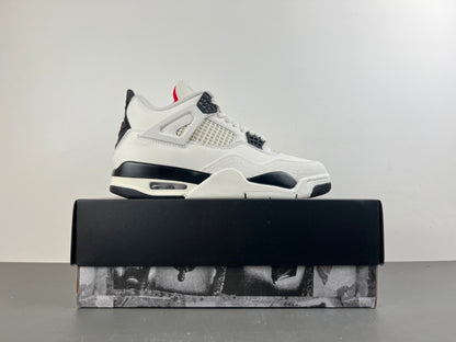 Jordan 4 Retro "University Red"