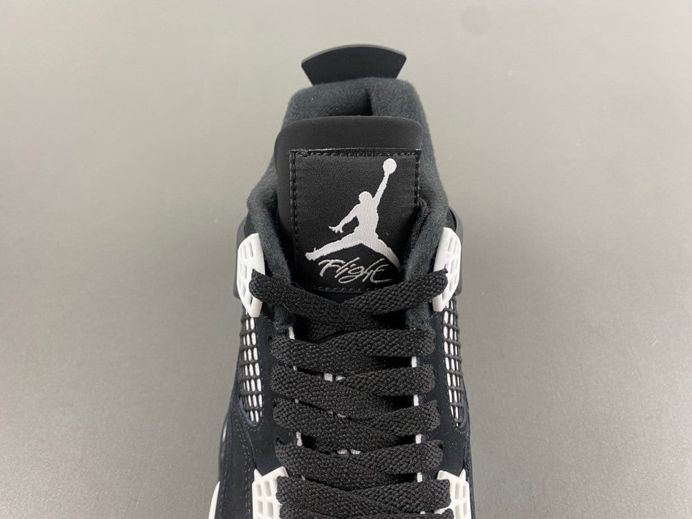 Jordan Retro 4 "White Thunder"