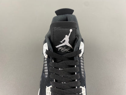 Jordan Retro 4 "White Thunder"