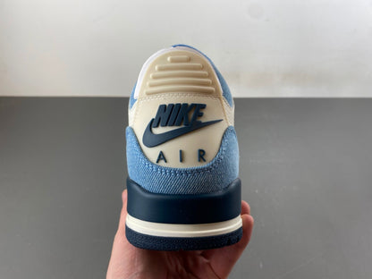 Air Jordan Retro 3 x Levi's