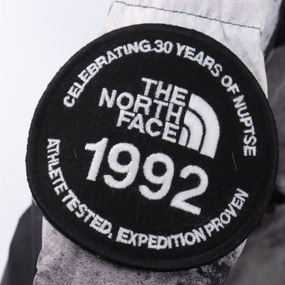 Chaqueta TNF 1996 Diseño