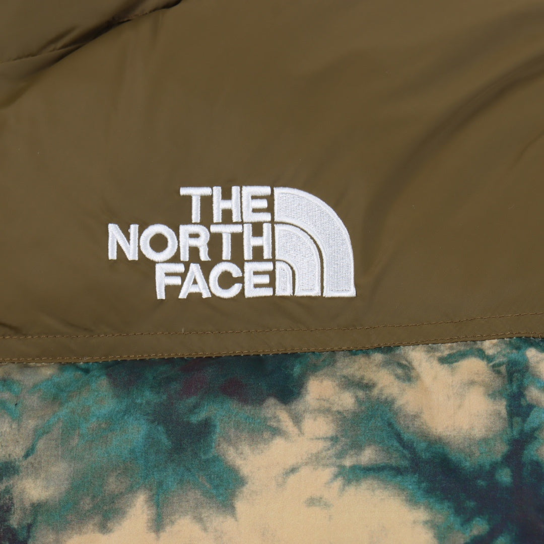 Chaqueta TNF 1996 Diseño