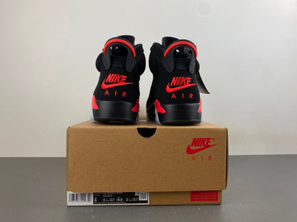Air Jordan Retro 6 "Reverse Infrared"