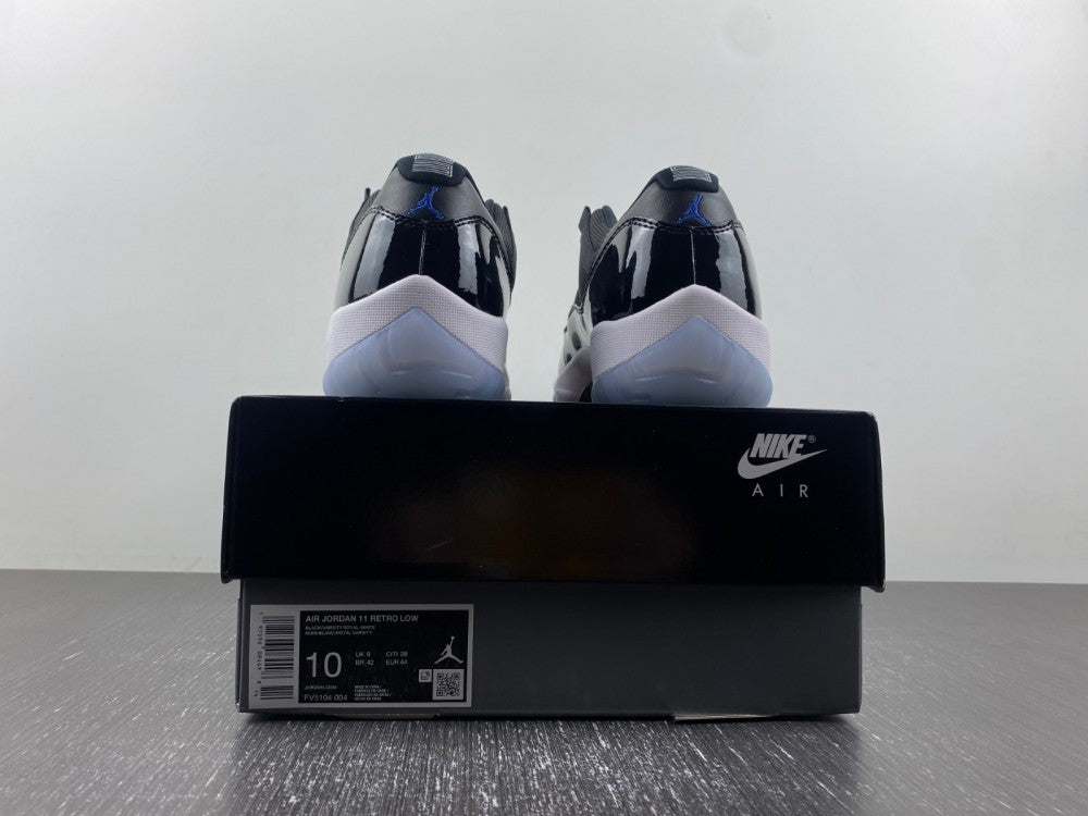 Air Jordan 11 Low