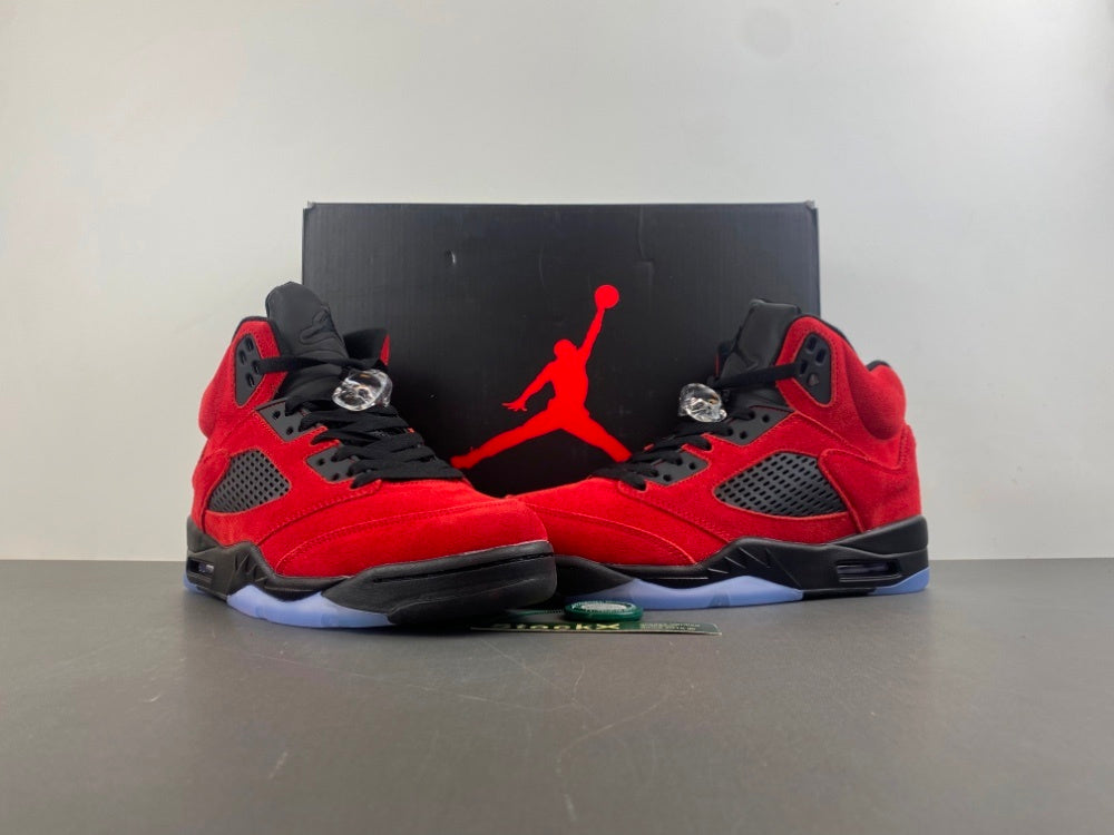 Air Jordan Retro 5
