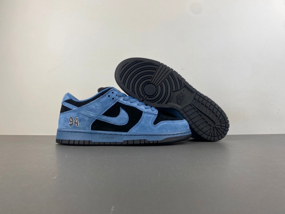 Nike Dunk Low SB x Supreme