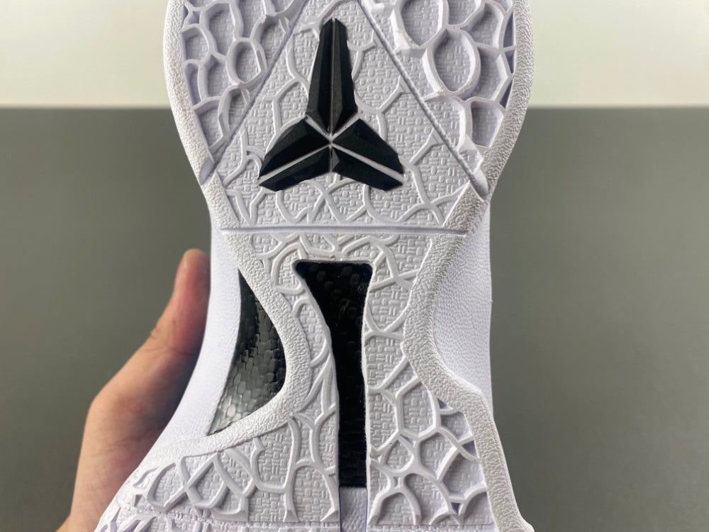 Nike Zoom Kobe 6 "Caitlyn Clark"