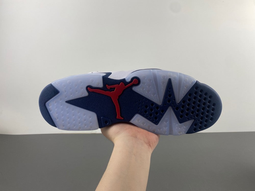 Air Jordan Retro 6 "Retro is true to 2000"
