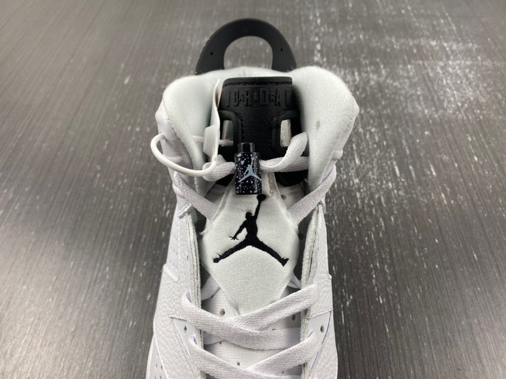 Air Jordan Retro 6 "Reverse Oreo"