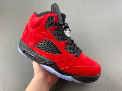 Air Jordan Retro 5