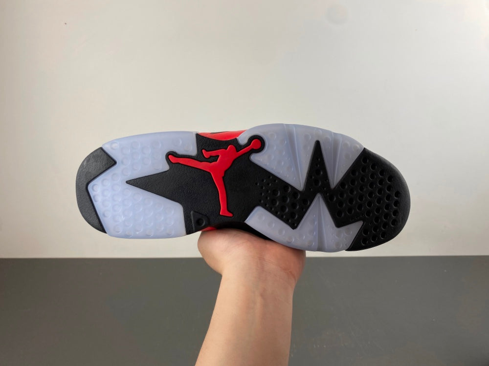 Air Jordan Retro 6 "Reverse Infrared"