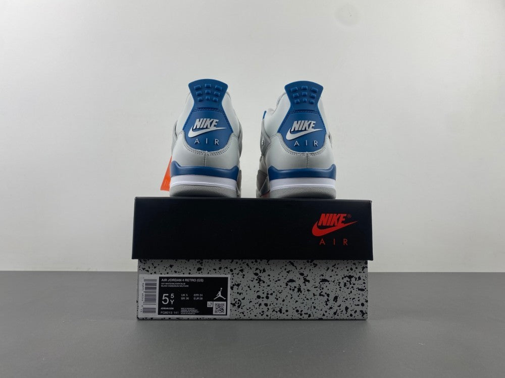 Jordan Retro 4 "Military Blue"