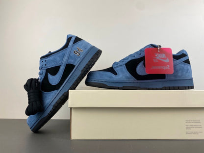 Nike Dunk Low SB x Supreme