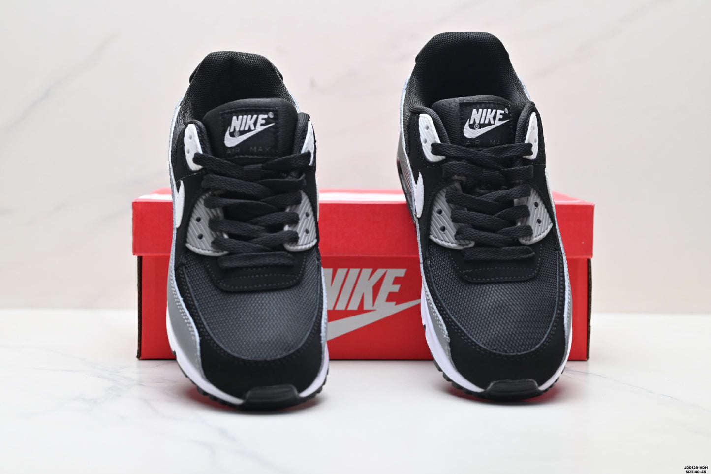Nike Air Max 90