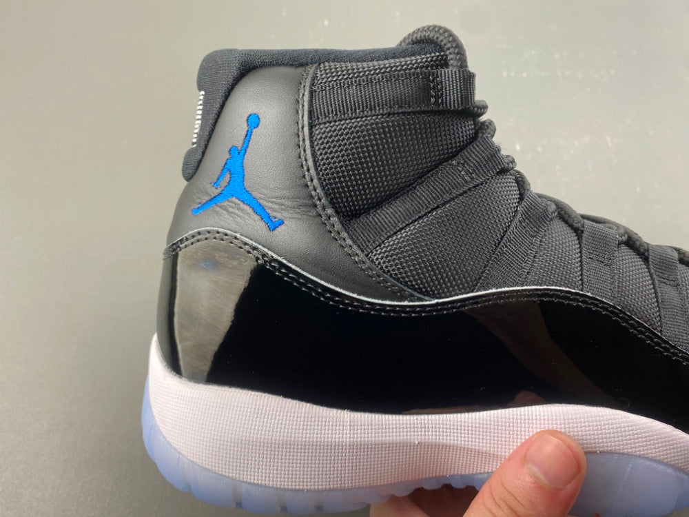 Air Jordan Retro 11