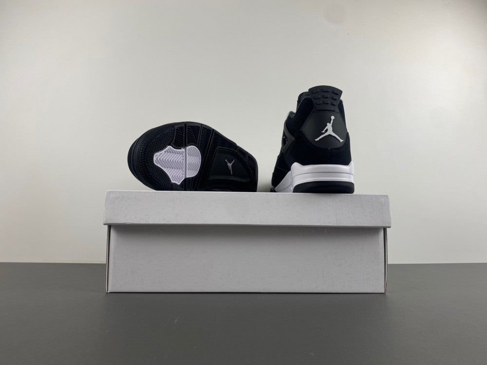 Jordan Retro 4 "White Thunder"