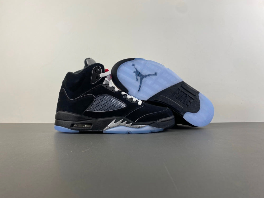 Air Jordan Retro 5 "Black Metallic"