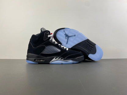Air Jordan Retro 5 "Black Metallic"