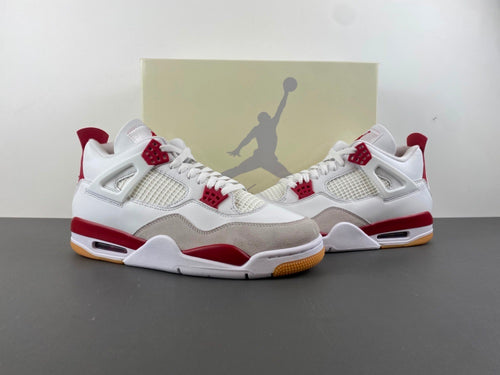 Jordan Retro 4 SB "Varsity Red"