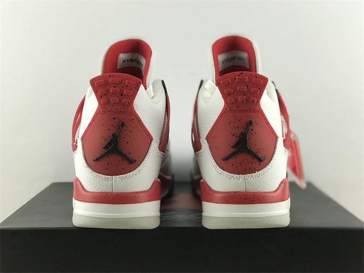 Jordan Retro 4 "Red Cement"