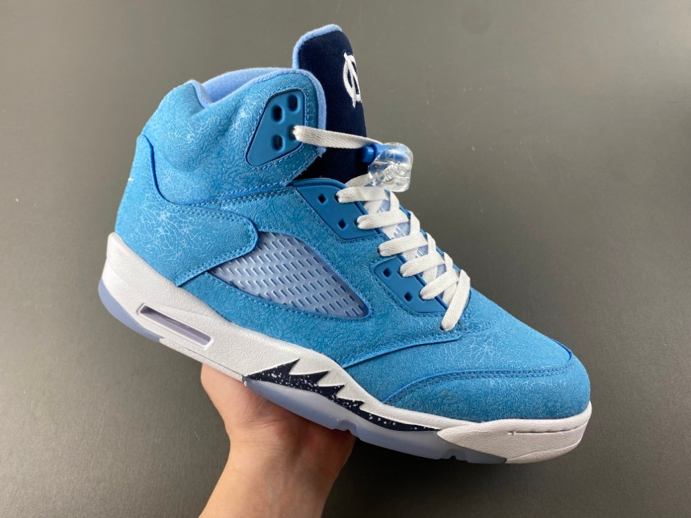 Air Jordan Retro 5 "North Carolina"