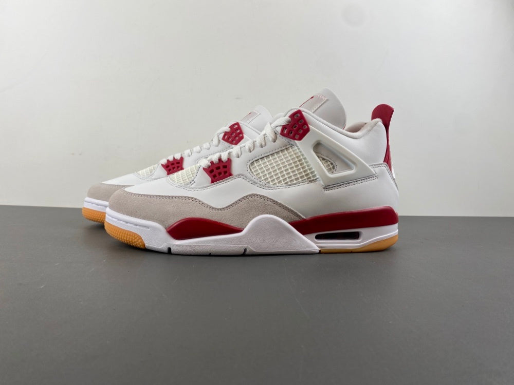Jordan Retro 4 SB "Varsity Red"