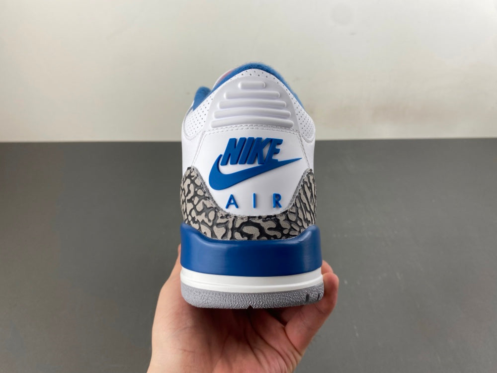 Air Jordan Retro 3 "True Blue"