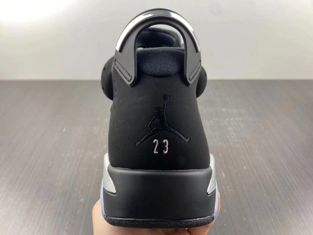 Air Jordan Retro 6 "Metallic Silver"
