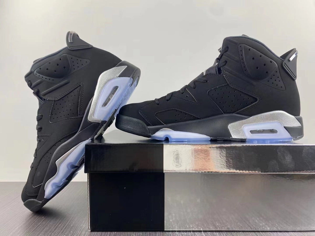 Air Jordan Retro 6 "Metallic Silver"