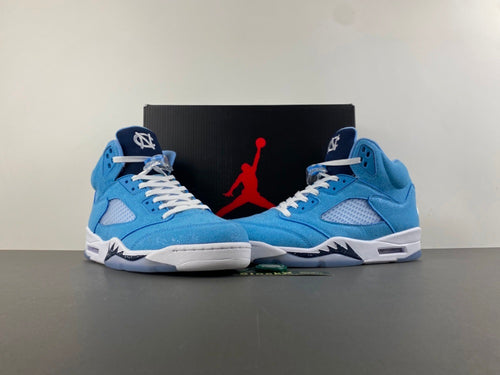Air Jordan Retro 5 "North Carolina"