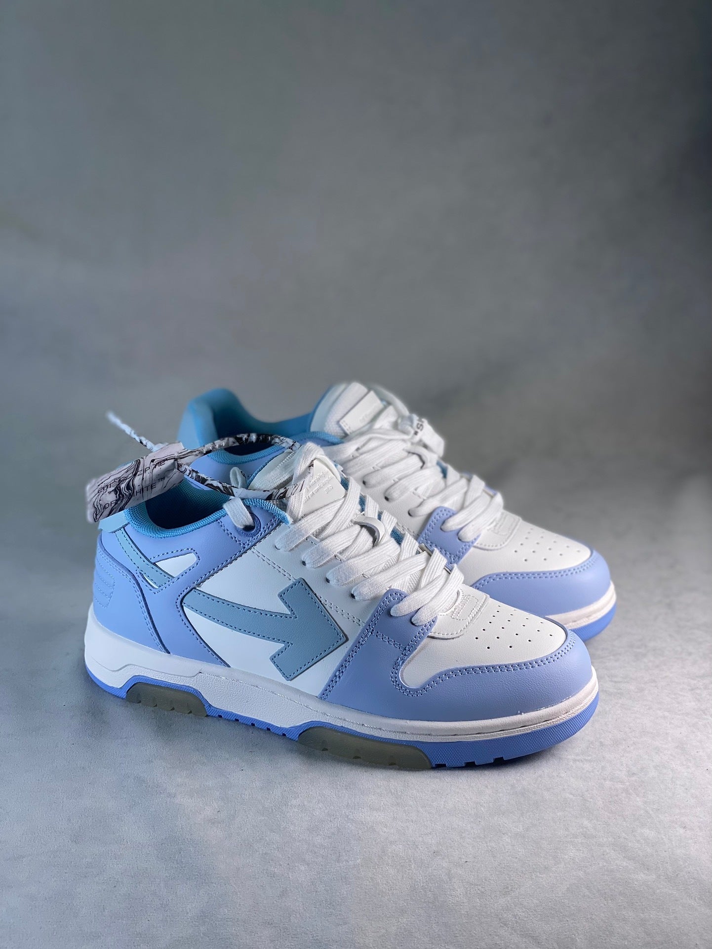 OFF-WHITE Out of Office