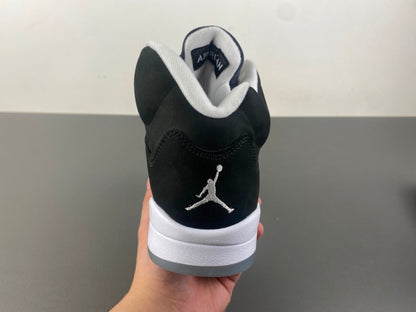 Air Jordan Retro 5 "Oreo"