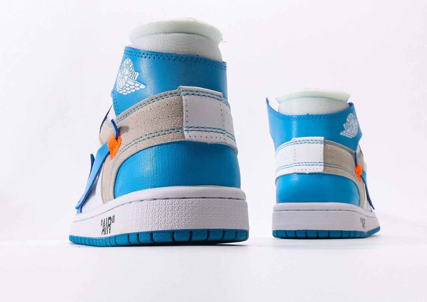 Air Jordan 1 Retro High x Off White