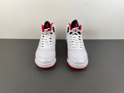 Air Jordan Retro 5 "Fire Red Black Tongue"