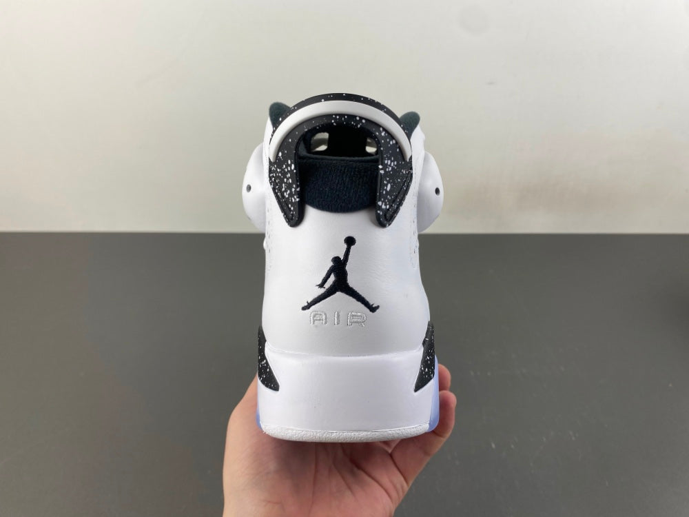 Air Jordan Retro 6 "Oreo"