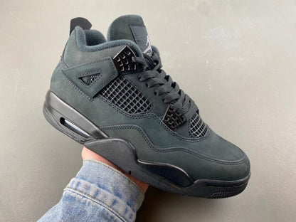 Jordan Retro 4 "Black Cat"