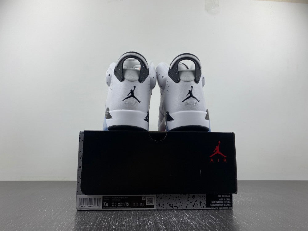 Air Jordan Retro 6 "Reverse Oreo"