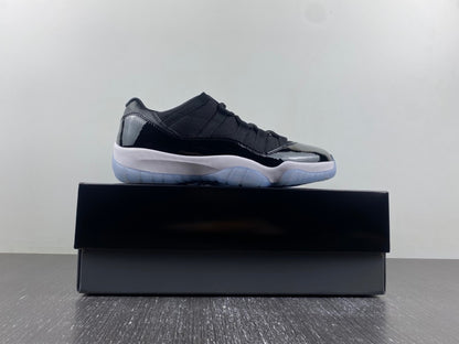 Air Jordan 11 Low