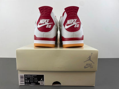 Jordan Retro 4 SB "Varsity Red"