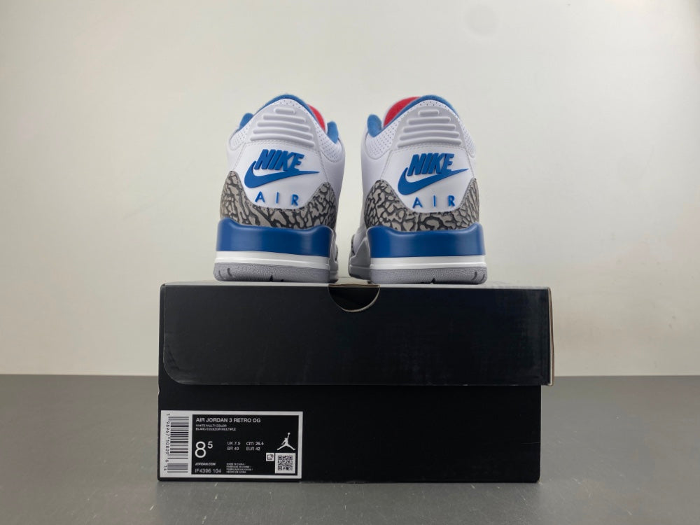 Air Jordan Retro 3 "True Blue"