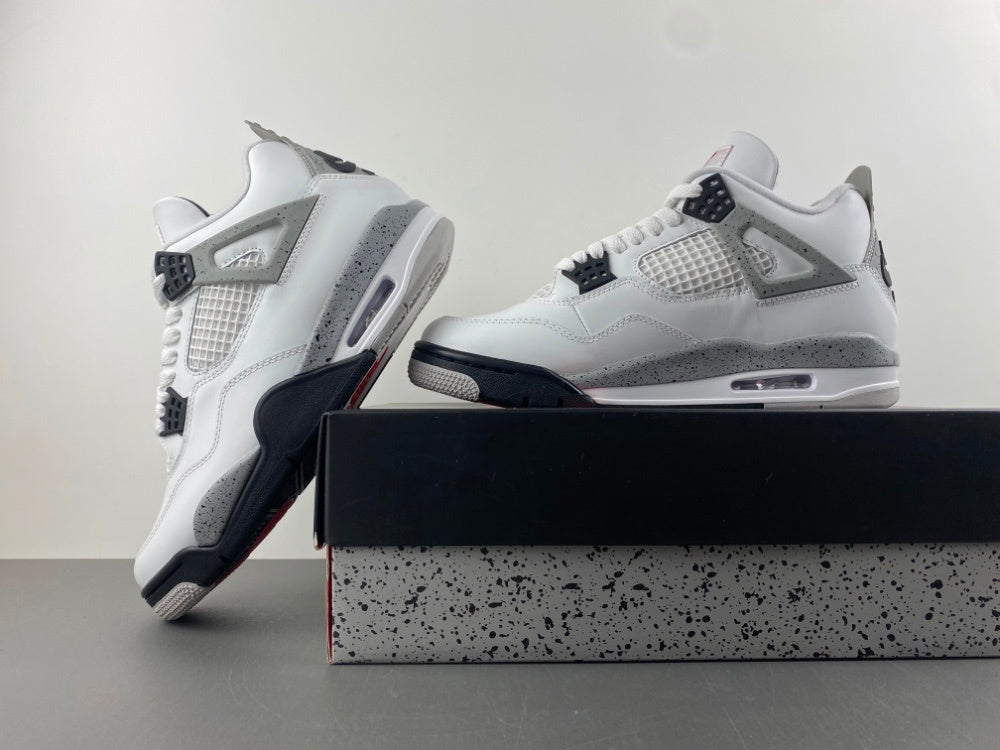 Jordan Retro 4 "White Cement"