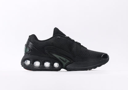 Nike Air Max DN x Supreme