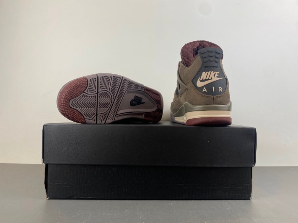 Jordan Retro 4 "Dark Mocha"